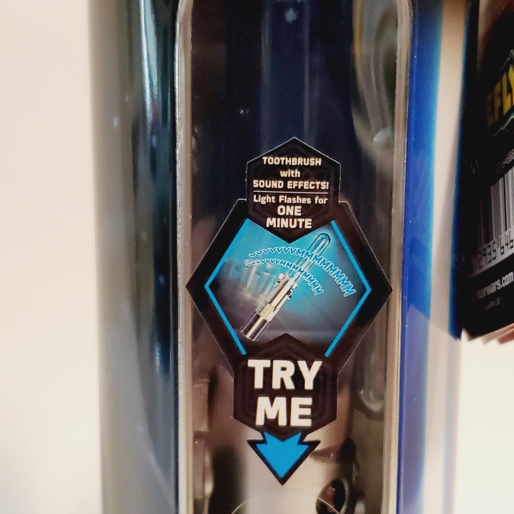 Star Wars Lightsaber Toothbrush - Rey - Picture 4 of 8